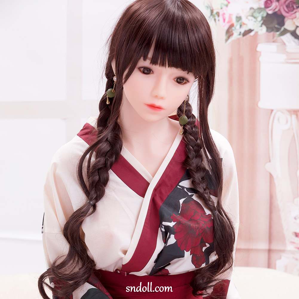 asian-doll-feet-s2a713