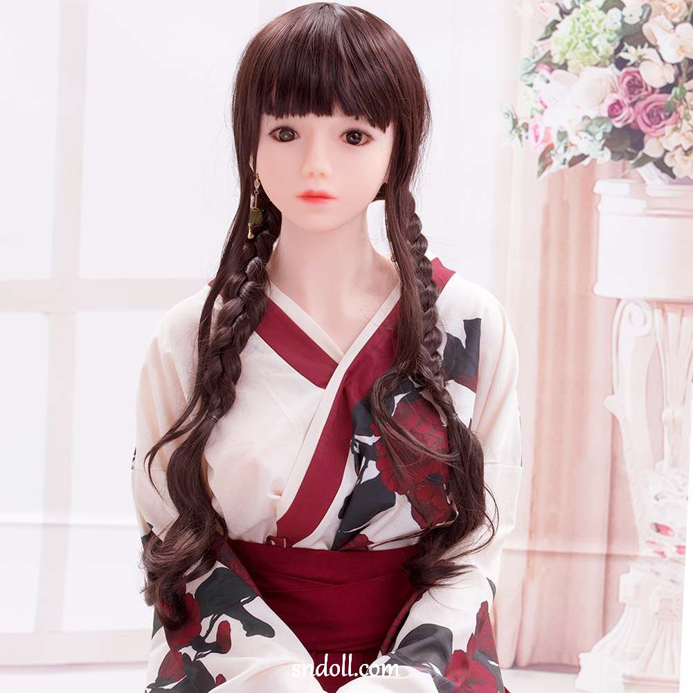 asian-doll-feet-s2a714