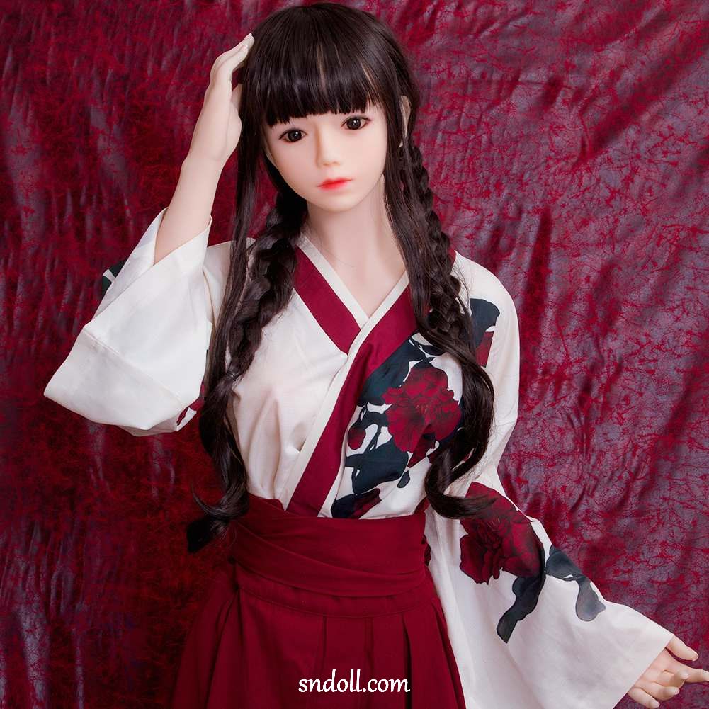 asian-doll-feet-s2a716