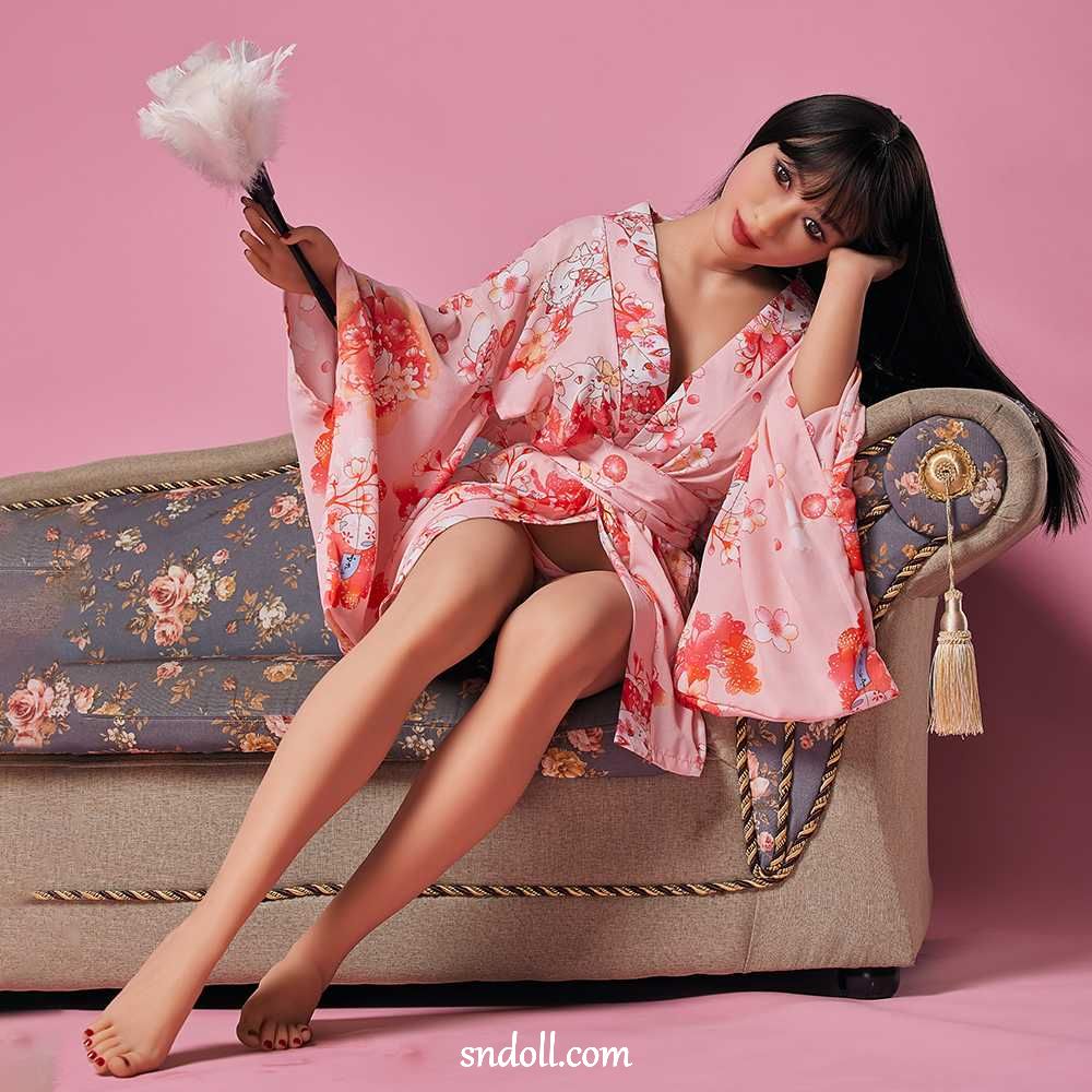 asian-doll-tits-s5fv26