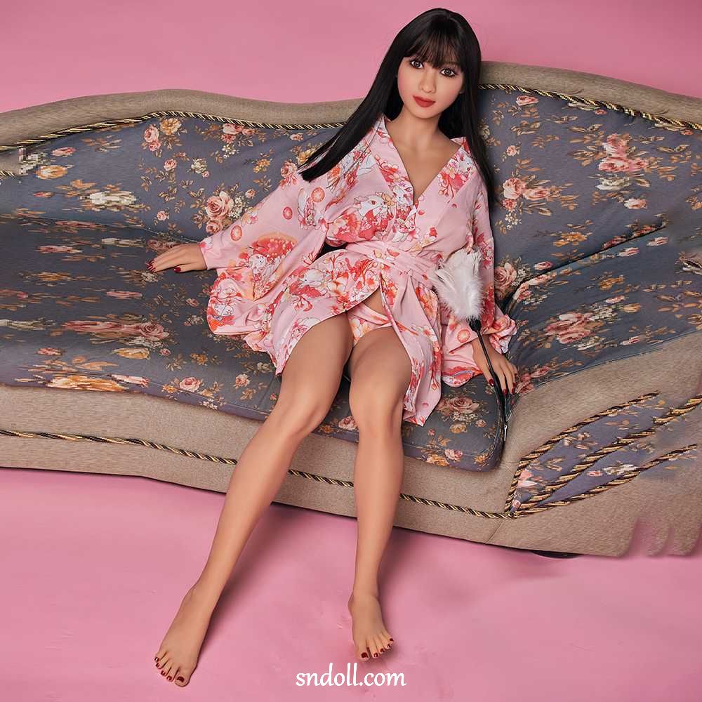 asian-doll-tits-s5fv28