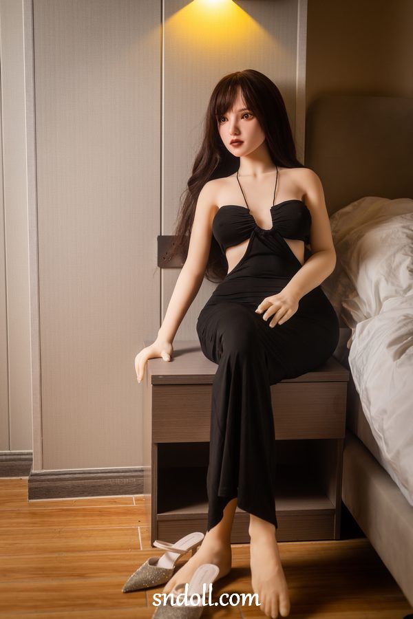 Man Fucks Sexy German Sex Doll - Emmalyn 5 Man Fucks Sexy German Sex Doll - Emmalyn - Image 5
