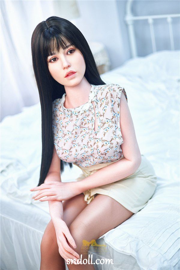 Having Sex With Hot Silicone Love Doll - Zarla - Imagen 4
