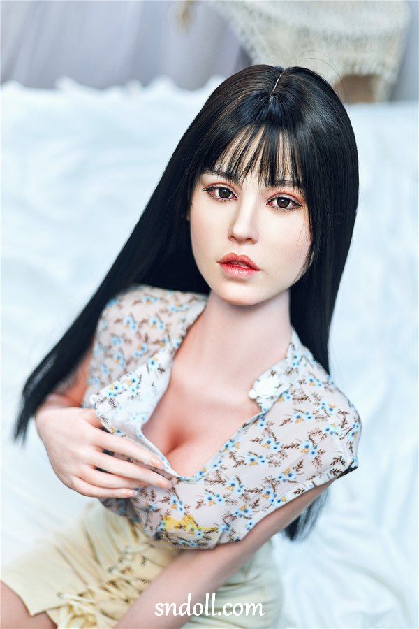 Having Sex With Hot Silicone Love Doll - Zarla - Imagen 6