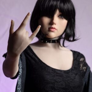 dernière-poupée-sex-hq2a19