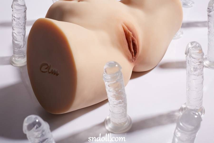 Levensgrote Sekspop Demo Cup - Lylah 1 latex liefdespoppen