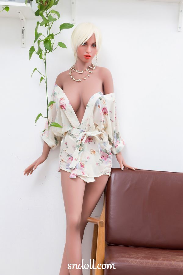 love-doll-for-men-yijre5