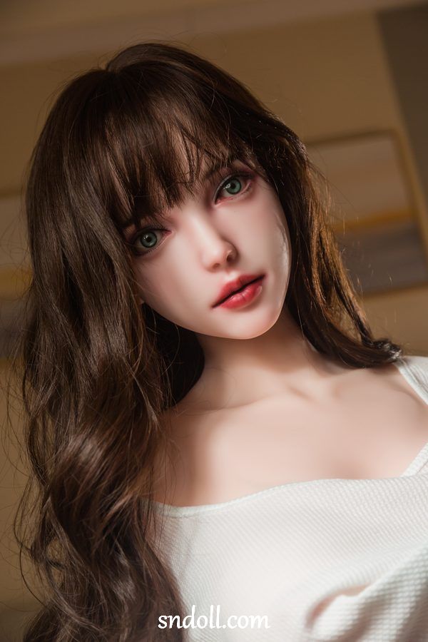 Femeia face sex cu papusa sexuala robot - Estella 9 Female Has Sex With Robot Sex Doll - Estella - imagine 9
