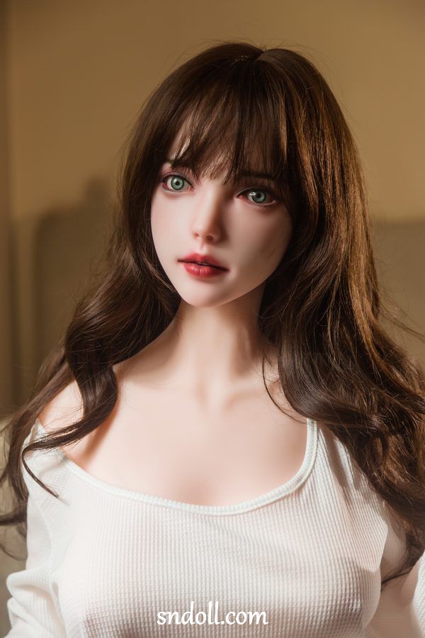 Femeia face sex cu papusa sexuala robot - Estella 4 Female Has Sex With Robot Sex Doll - Estella - imagine 4