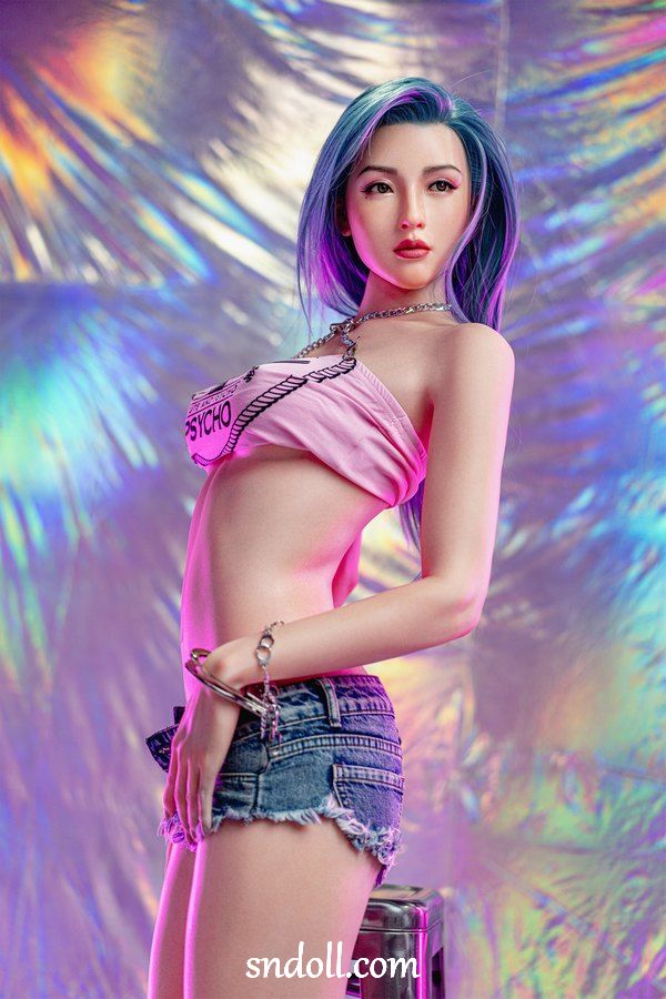 Tatouage De Poupée Sexuelle Sophia Encrée Chaude - Bertie 10 Hot Inked Sophia Sex Doll Tattoo - Bertie – Image 10