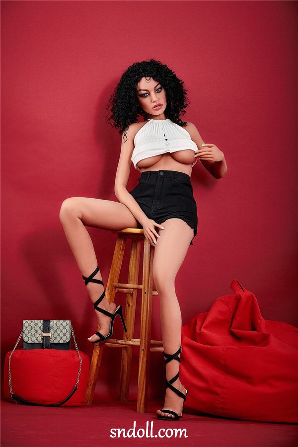 Väga realistlik seksikas seksinukuporno – Milana 4 Very Realistic Sexy Sex Doll Porn - Milana - Image 4