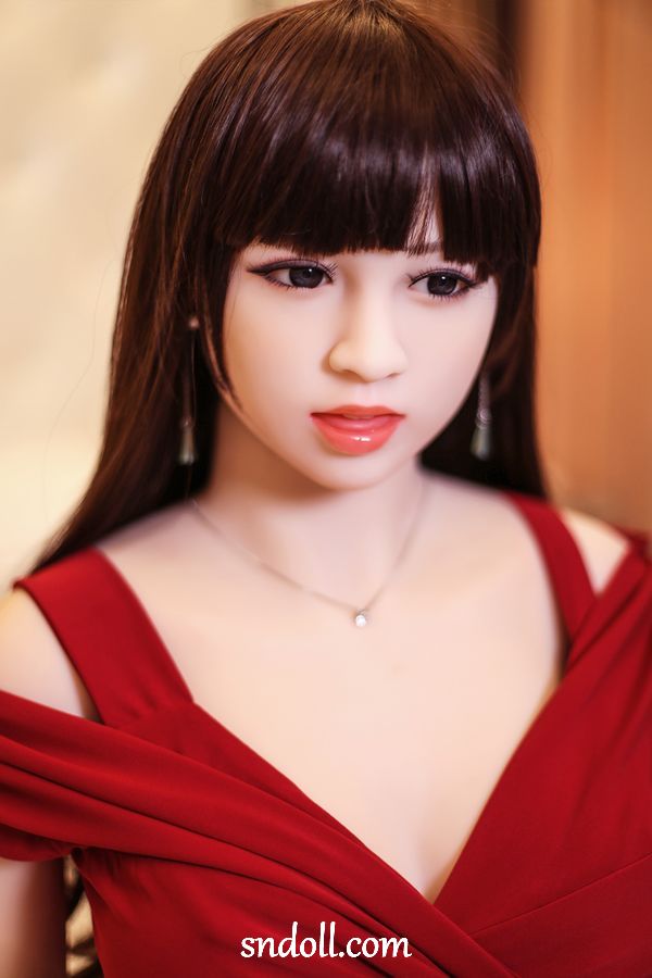 sex-blow-up-doll-a8ue7