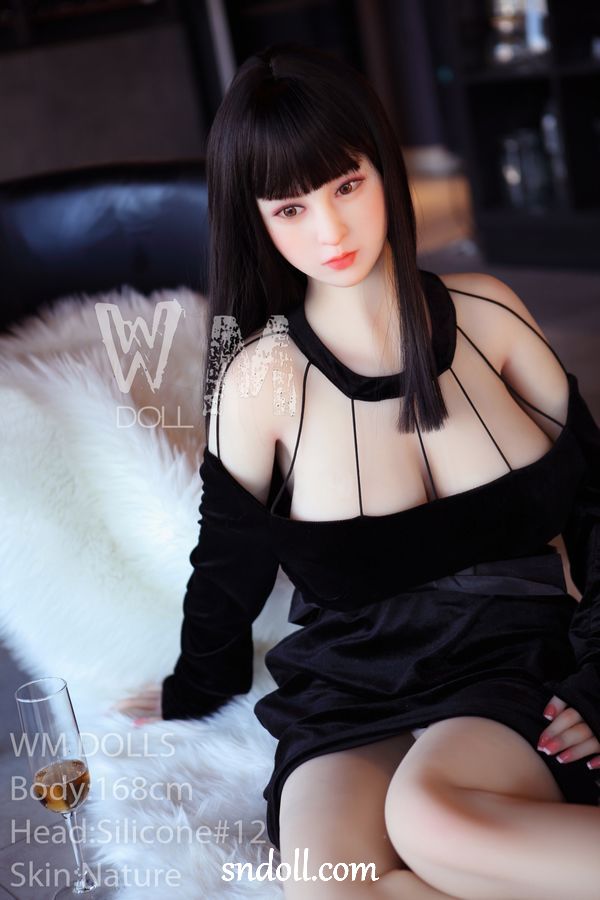 Jessica Ryan Sex With Female Doll - Issie - Obrázek 29