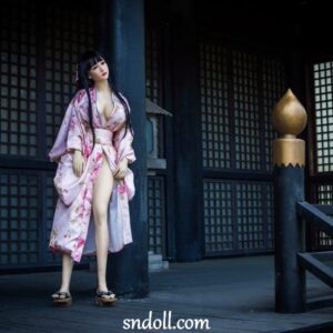 sexy-love-doll-ftgvz5