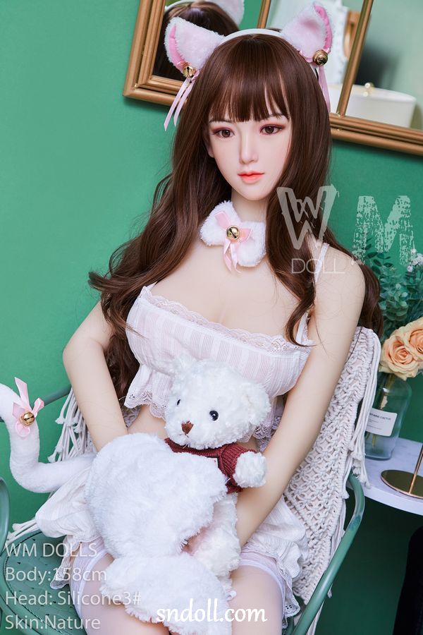 Fai il bagno alla tua bambola del sesso con la testa in silicone - Helyn 12 Bathing Your Silicon Head Sex Doll - Helyn - immagine 12