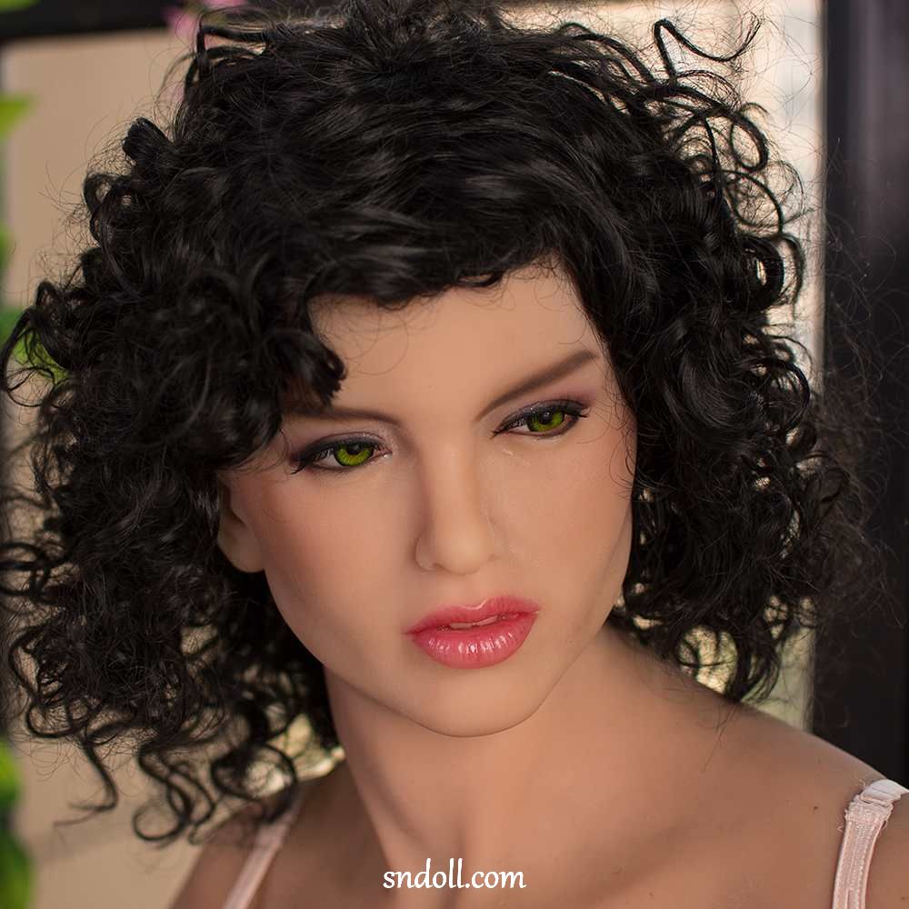 wm-doll-canada-s8u6