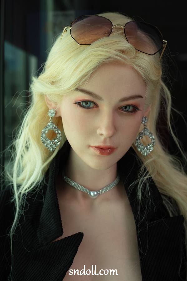 Life Size 3x Xxx Diy Silver Girl Sex Doll - Clemmy