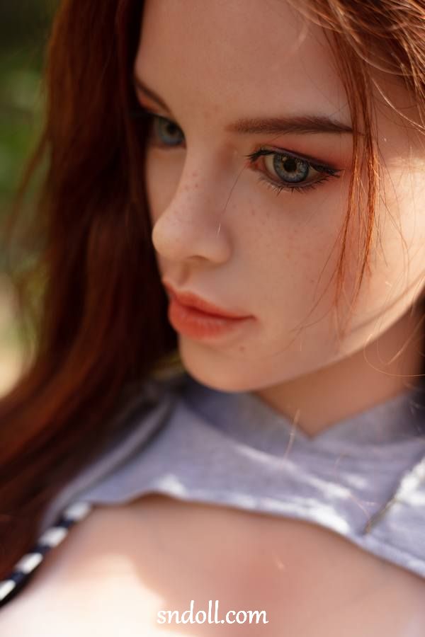 Swedish Accent Taylor Swift Huge Lips Sex Doll - Cherri 14 Swedish Accent Taylor Swift Huge Lips Sex Doll - Cherri - Image 14
