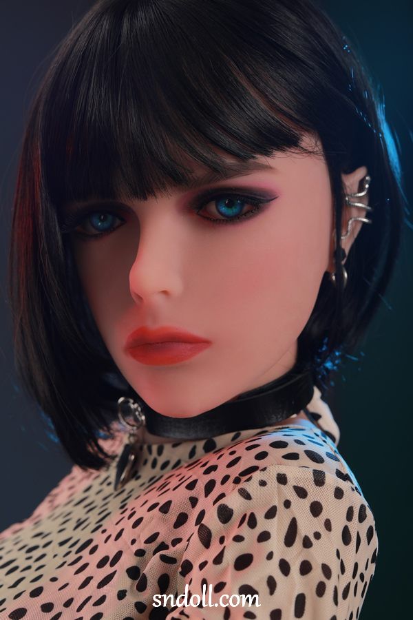 Girl Rides Solid Lifelike Sex Doll - Corny - Obrázek 9