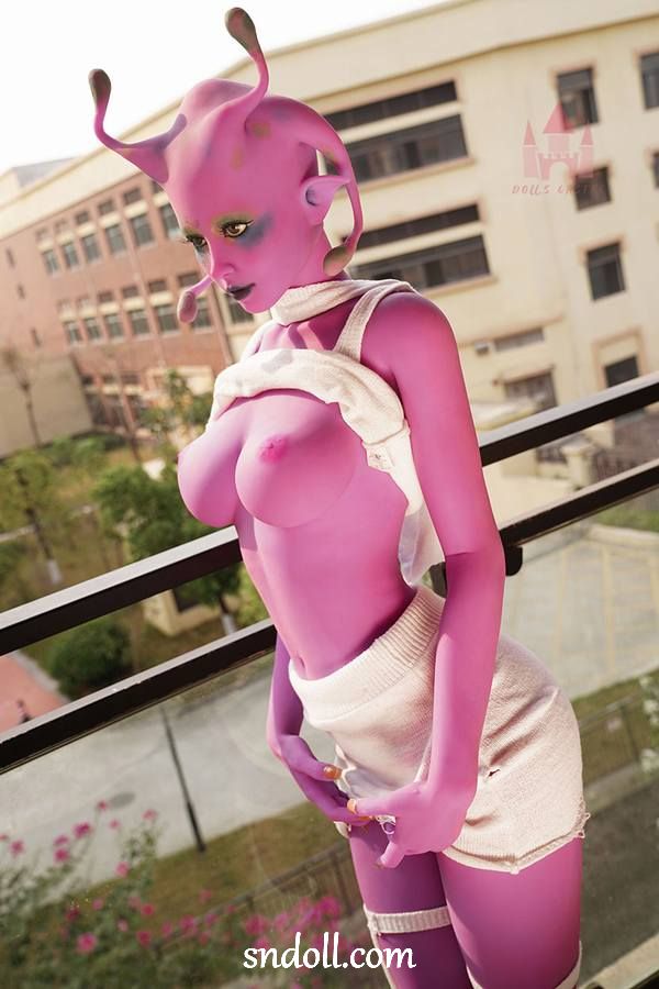 Beautiful Sex Doll With Vibrating Vagina - Fionnula - Image 10