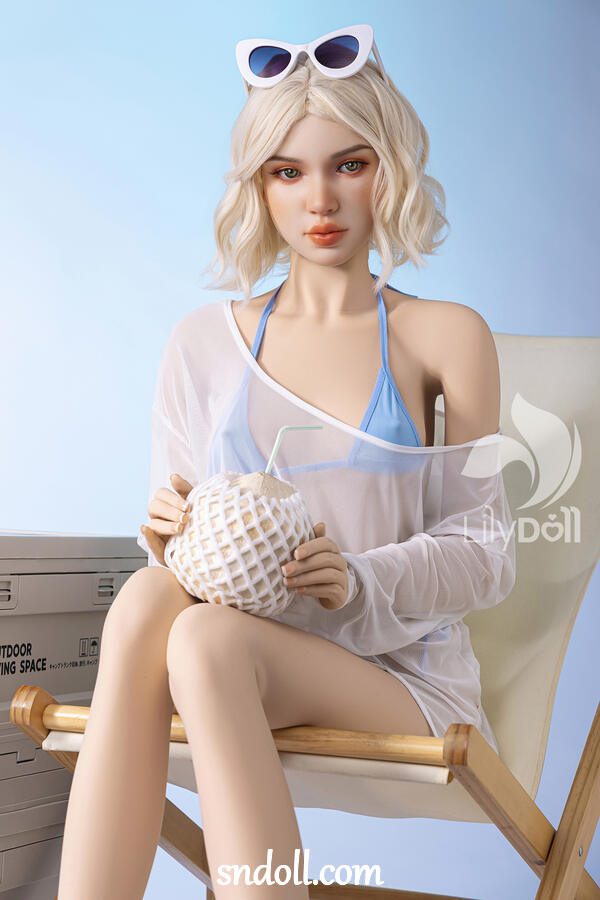 Noe Milk Zoe Workout Sex Doll High Tech - Feanna