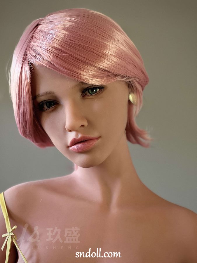 bionic-femeie-papusa-a2etr13 bionic-femeie-papusa-a2etr13