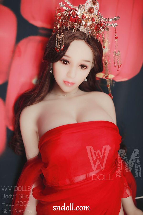 pokimane-doll-jopxq40 pokimane-doll-jopxq40