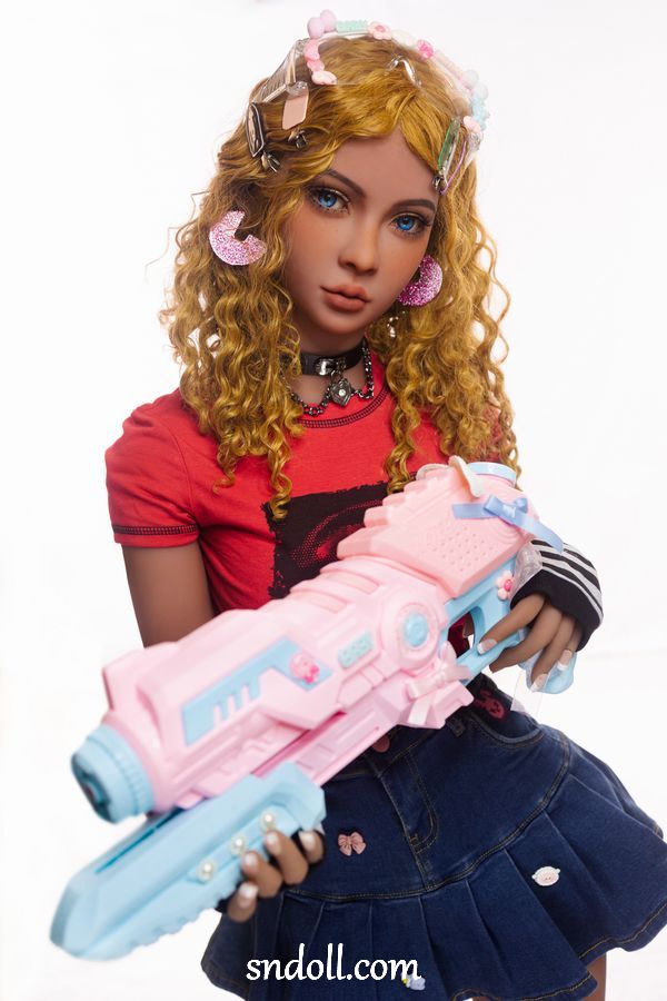 russian-cow-doll-6t7v38 russian-cow-doll-6t7v38