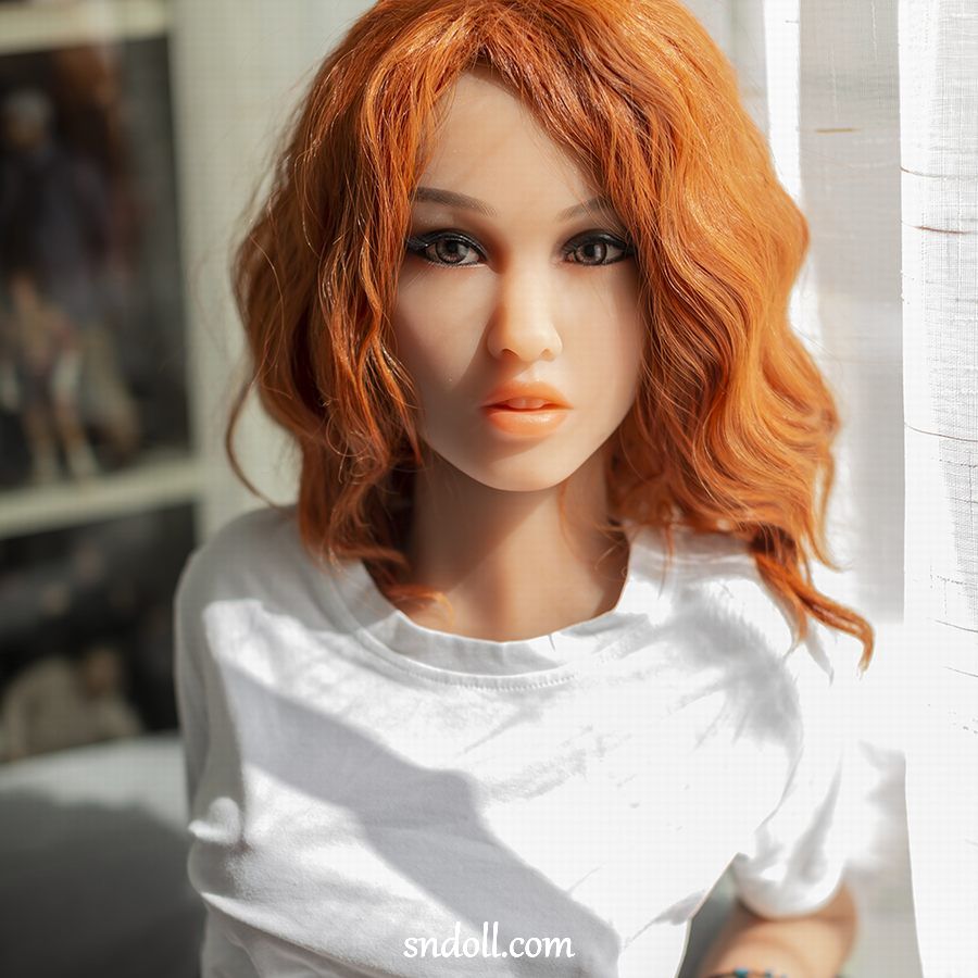 submissive-doll-a3ei19