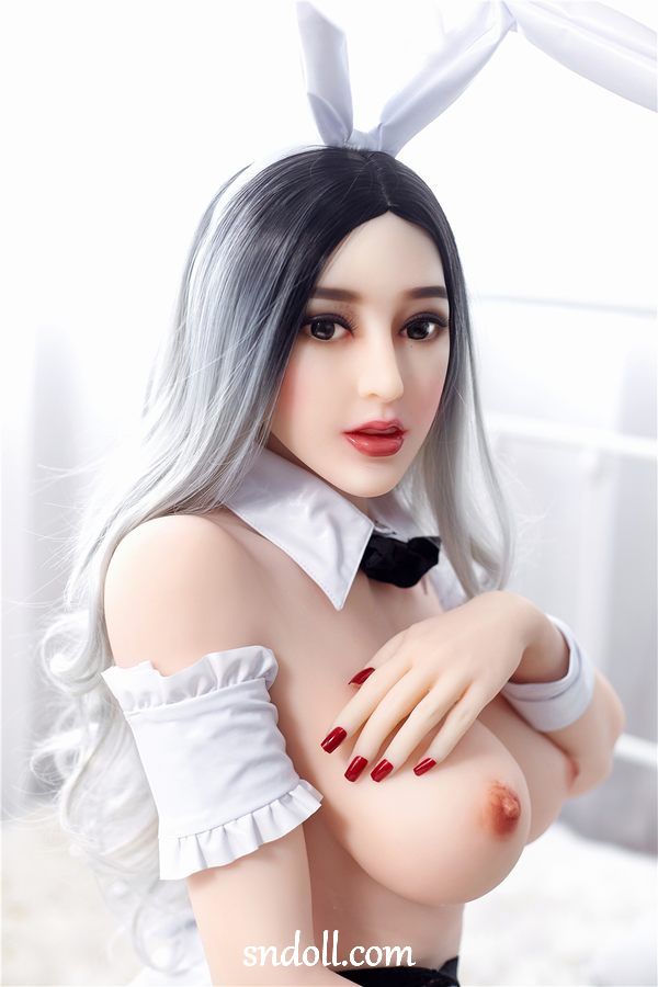 very realistic sex doll 3r5t15
