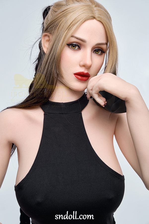 fucks-sex-doll-oUi64s3 fucks-sex-doll-oUi64s3