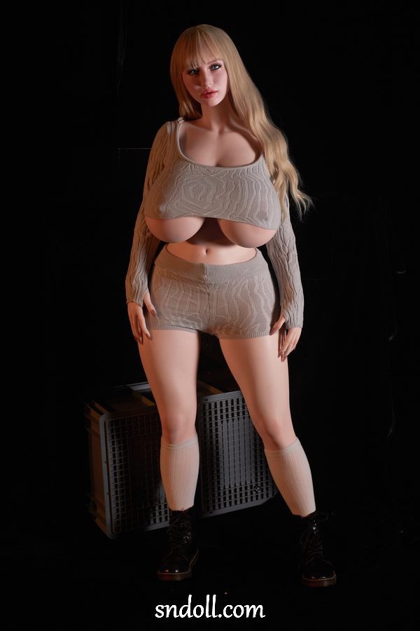 male-sex-doll-use-rYr75x11 male-sex-doll-use-rYr75x11
